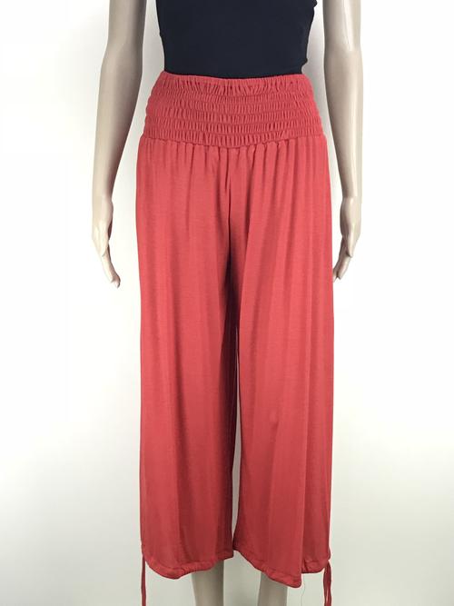 3/4 pants red