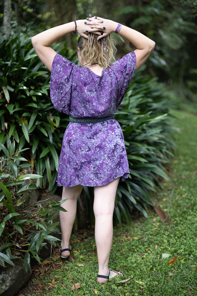 short dress with butterfly sleeves purple with white and grey flowers