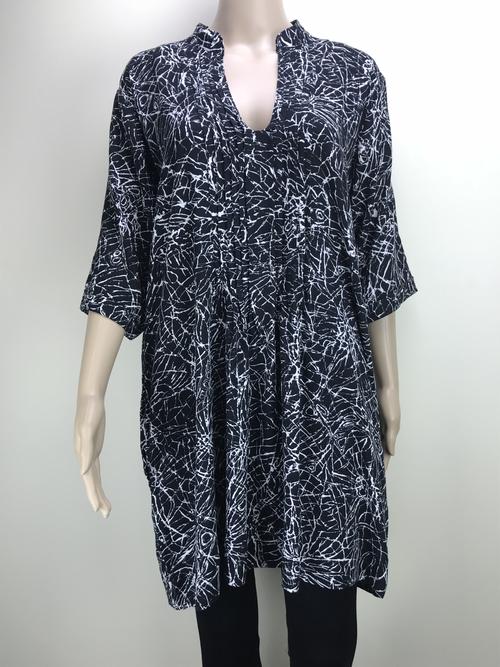 tunic top - electric black and white